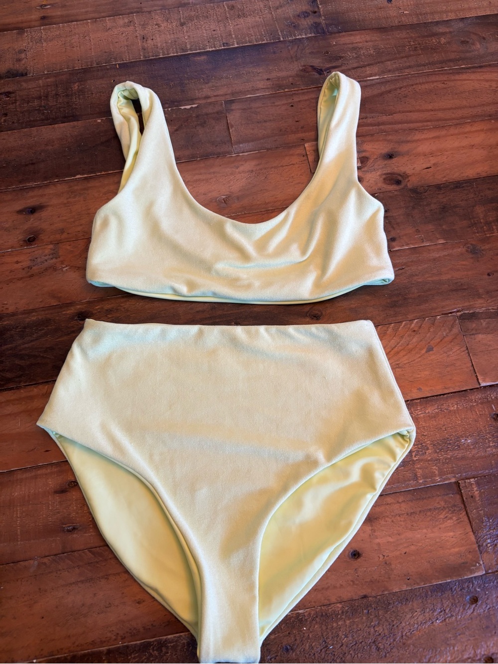 JADE Swim Two Piece High Waisted Bikini Set Pale Yellow Size Medium